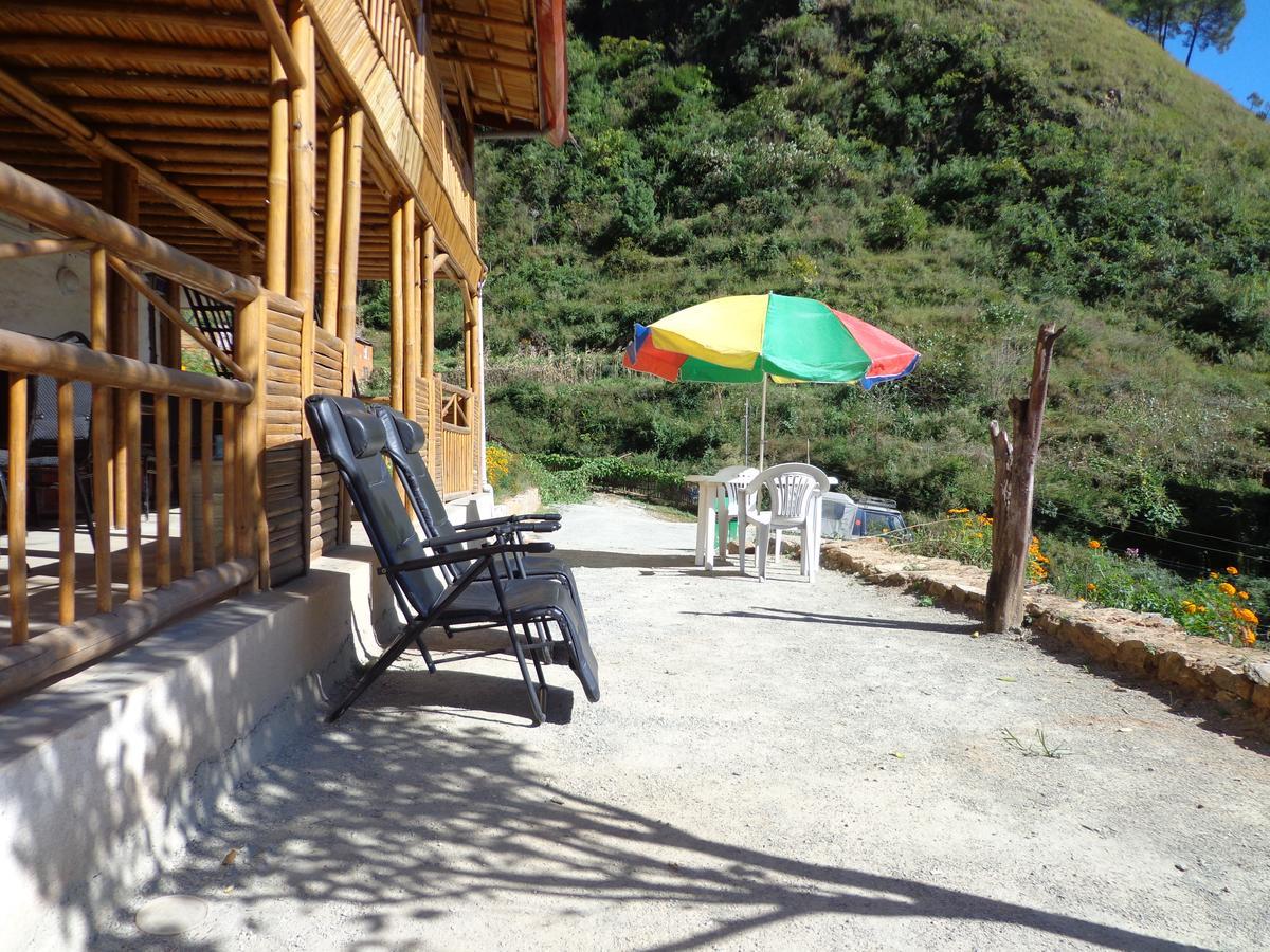 Solid Rock - Lodge & Restaurant Pharping Exterior foto